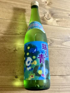 ラベルに惹かれる、瑞々しい酸味の「多満自慢 瑞る青」