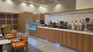 函館大沼プリンスホテルに「Café NUPURI」がオープン！駒ヶ岳を望む空間で北海道の恵みを堪能