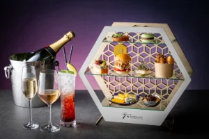 プルマン東京田町、8種のロゼとシャンパンを嗜む「サマーハイティー」開催。夏の味覚と優雅な夕暮れを。