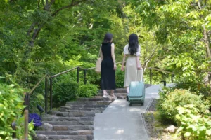 箱根・芦ノ湖 はなをりで夏のご褒美旅!アジサイ香る限定ルルルン&豪華ビュッフェで心身を整える