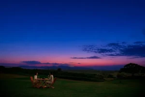 リゾナーレ小浜島「うつろい絶景ディナー」開催!夕日から星空へ変わる空を1日1組限定で独占