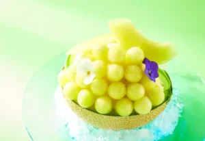 ホテル日航大阪で贅沢なかき氷タイム!メロン1玉を丸ごと味わう究極の夏スイーツが登場