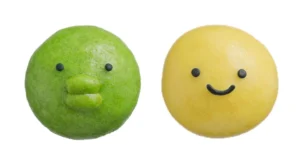 ハラカドHOW’zに「たまごっちまん」登場！春華堂の技が光る本格抹茶＆チョコの限定スイーツ
