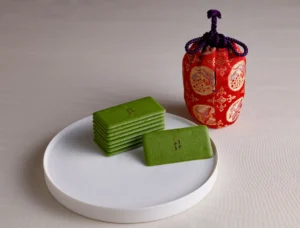 京都マールブランシュ「茶の菓 うすやき」誕生！お濃茶の風味を極限まで引き出した新作ラングドシャ