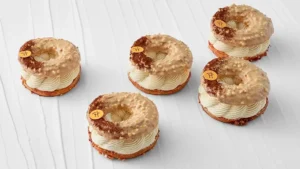 ピエール・エルメ・パリの初夏限定スイーツ!自家製バニラのパリ=ブレストや青山限定イスパハンが登場