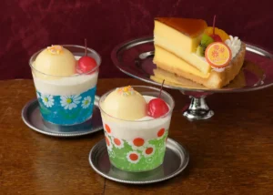 銀座コージーコーナー×アデリアレトロが可愛すぎ！ズーメイト缶やクリームソーダ風スイーツを期間限定発売