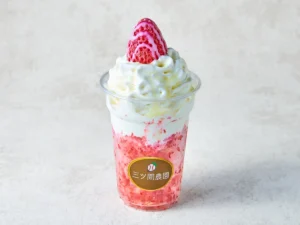 【横浜髙島屋】元プロ野球選手が育てる完熟いちごが主役！三ツ間農園から夏限定のひんやりスイーツ3種が登場