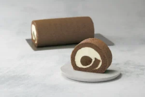 nana’s green tea「ほうじ茶ロールケーキ」がお取り寄せ解禁！香ばしさに包まれる至福のひとときを