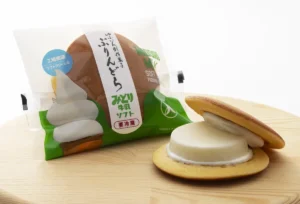 ミルク感たっぷり！大分人気コラボ「みどり牛乳ソフトぷりんどら」が7月1日に新登場
