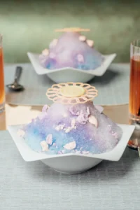アルマーニ / カフェ表参道の夏限定かき氷が美しすぎる！桃とバタフライピーの幻想的なグラデーション