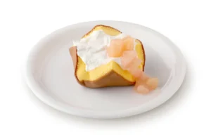 モス＆カフェで夏を先取り！とろける白桃×爽やかレモンの贅沢スイーツ2種が7/15から期間限定で登場
