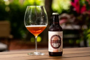 ハイアット瀬良垣が贈る、世界初の「コーヒーチェリー」ビール。沖縄の恵みをアップサイクルした至高のレッドエール